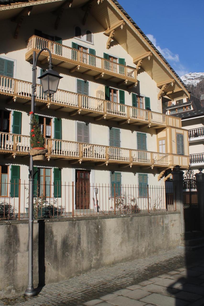 Residence Kalipe Alagna Exteriör bild